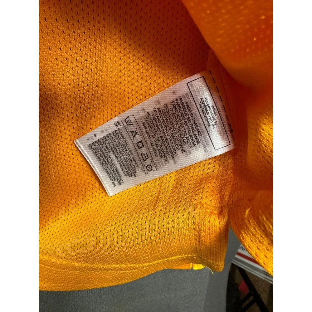 Adidas Bel-Air Academy Mitchell 45 Basketball Jersey Yellow Men Large Primegreen
